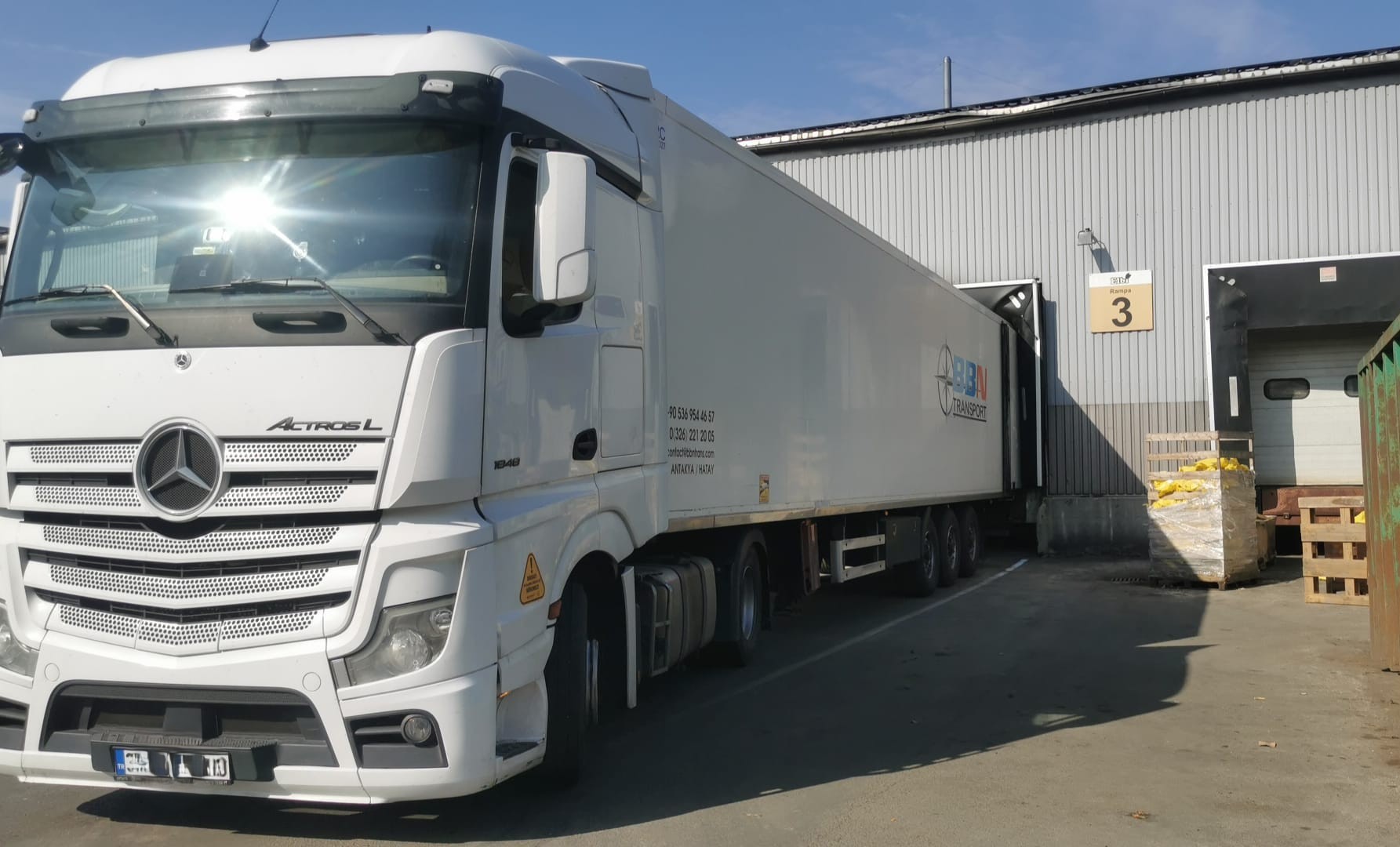 Turkey to Latvia fresh squash transport completed with refrigerated transport. Reliable food logistics solutions by BBN Transport.