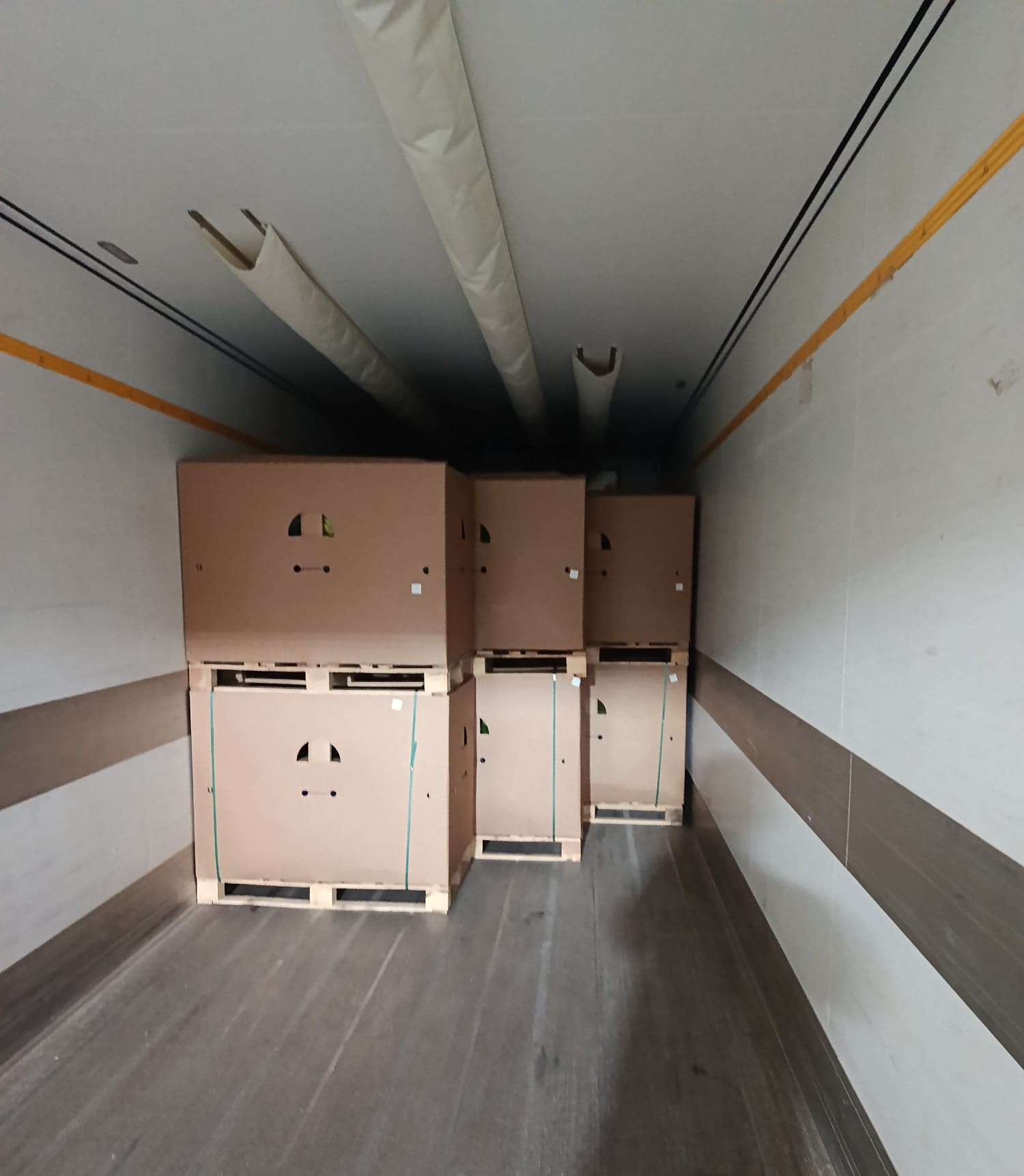 Ongoing watermelon transport from Turkey to Poland with professional refrigerated logistics solutions by BBN Transport.